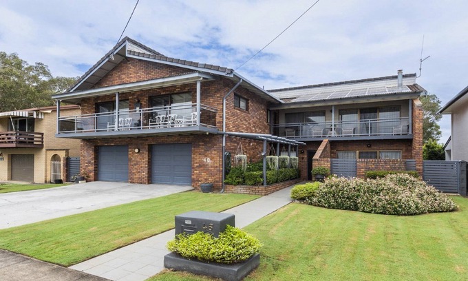 Yamba Apartment | Family-Friendly Marina Views with Pool and Kitchen Access