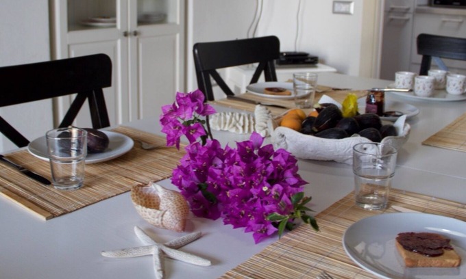 Chia Cottage | Marine Cottage: Just Steps from the Beach with Ocean Views