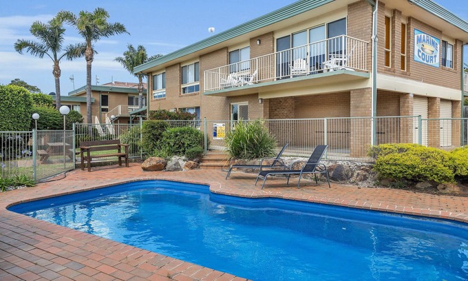 Merimbula Cabin | Cozy Marine Crt Unit 6 with Pool & Family Amenities