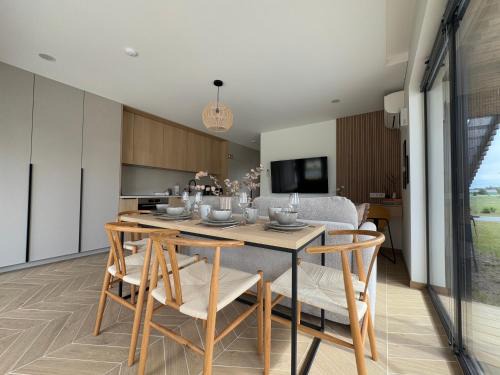 Klaipeda District Municipality Apartment | Experience Marios ir Jūra: 4-Star Family-Friendly Retreat