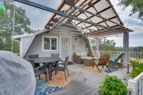 Mariposa House | Relaxing Mariposa Home with Patio and Sierra Mountain Views