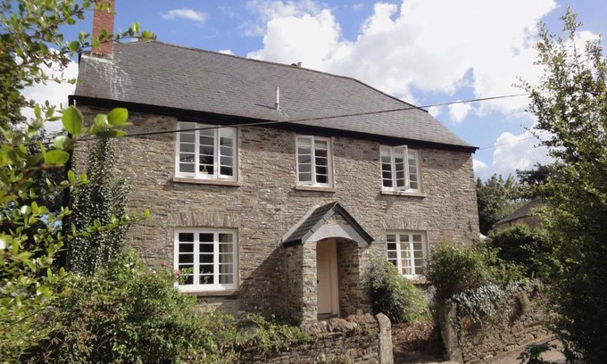 Clearbrook House | Highlighting Maristow Barton: 5-Star Family & Pet Friendly