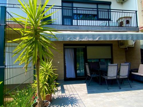 Balatonszarszo Apartment | Child-Friendly Retreat at Mark Apartman - Rated 9.7/10