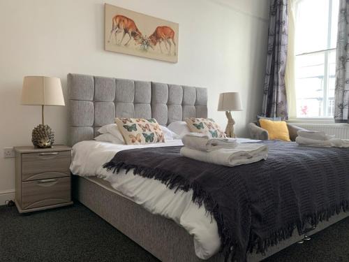 Leek Apartment | Inviting Market Place Serviced Apartments in Leek, 4-Star Stay