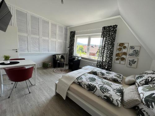 Hoexter Apartment | High-Quality Stay at Marktplatzapartment - Family-Friendly