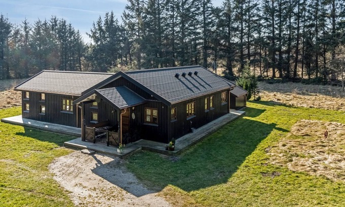 Bindslev House | Oceanfront Escape at "Marla" - Just 1.1km from the Sea