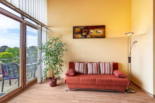 Friesenheim Apartment | Discover Marlene: Family-Friendly Retreat with Top Ratings