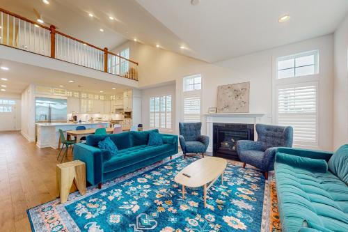 Cedar Neck House | Discover Marlin Chase: Pet-Friendly Haven with Pool Access