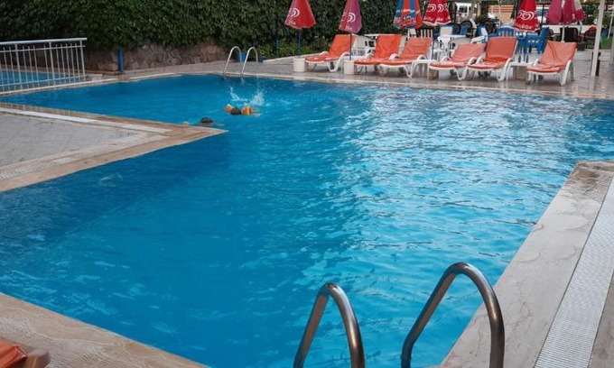 Marmaris City Center Apartment | Experience Oceanfront Bliss at Marmaris Gökkuşağı Apart