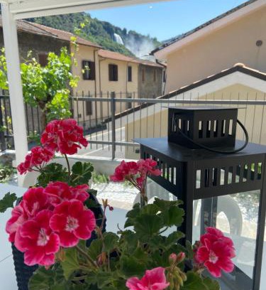 Terni House | Pet-Friendly Stay at Marmore House - 4 Star with Breakfast
