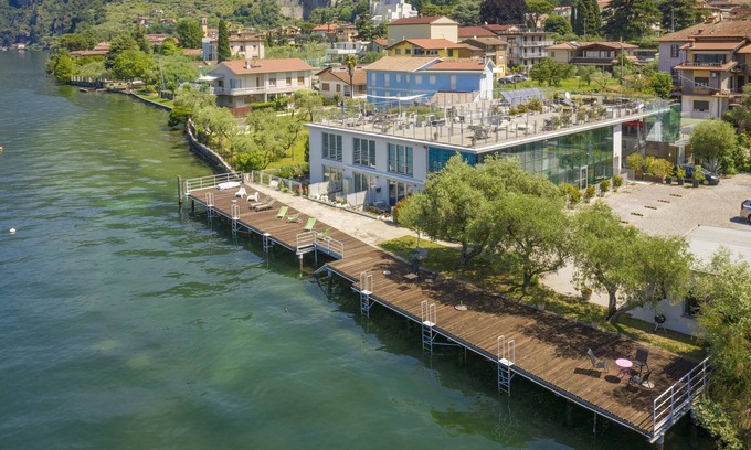 Marone Apartment | Charming Marone Studio with Private Garden & Ocean View