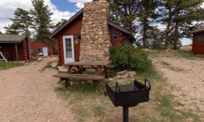 Red Feather Lakes Cabin | Experience Nature at Marr's Mountain Cabins - Cabin 3