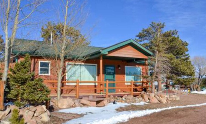Red Feather Lakes Cabin | Discover Marr's Mountain Cabins - Your Family Retreat Awaits
