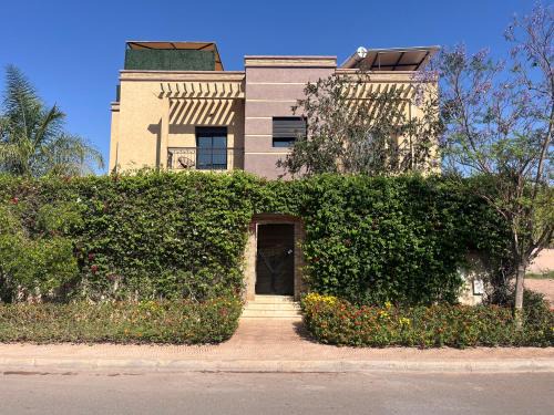Targa Villa | Experience Marrakech: Private Villa with Pool and Garden