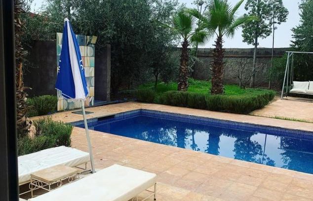 Douar Sidi Youssef Ben Ali Villa | Discover Marrakech: Family-Friendly Stay with Pool Access