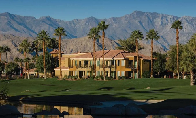 Palm Desert Hotel | Discover Marriott Desert Springs: 2-Bedroom Oasis Awaits