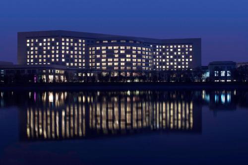 Hexi Hotel | Discover Marriott Executive Apartment Tianjin Lakeview Oasis