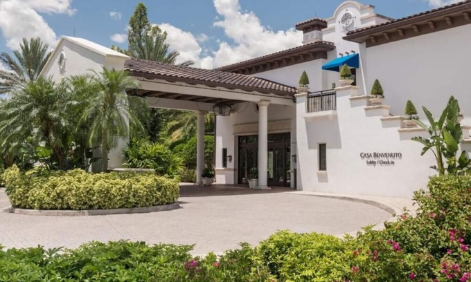 Florida Central Atlantic Coast Condo | Experience Ultimate Comfort at Marriott Lakeshore Reserve Villa