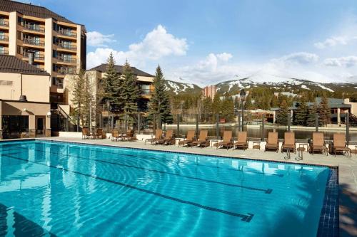 Peak 9 Hotel | Explore Marriott's Mountain Valley Lodge with Hot Tub & Pool