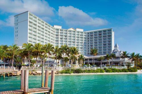 Punta Rassa Resort | Explore Marriott Sanibel Harbour Resort & Spa with Ocean Views