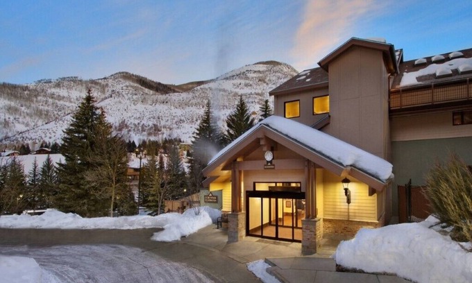 Vail Villa | Experience Comfort at Marriott Streamside Evergreen Hotel
