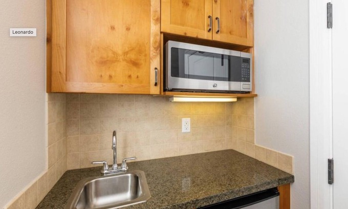 South Lake Tahoe Apartment | Stunning Marriott Timber Lodge: Ski In/Out at Heavenly