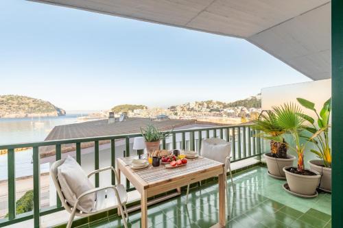 Puerto de Soller Apartment | Discover Marsella: Family-Friendly Retreat with Great Ratings
