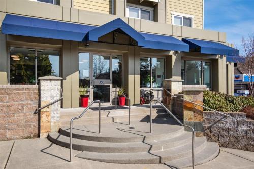 Bainbridge Island Hotel | Pet-Friendly Marshall Suites with Great Amenities & Ratings