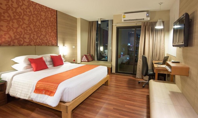 Bang Chak Hotel | Discover Marsi Hotel Bangkok: Family-Friendly Comfort Awaits