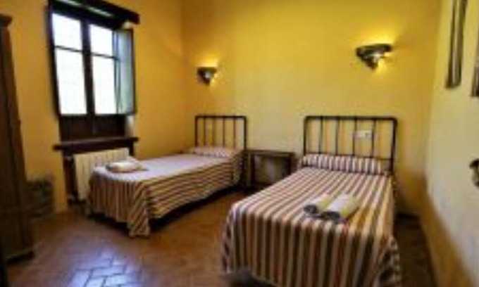 Cazalla De La Sierra Cottage | Discover Martín Pescador: Family and Pet-Friendly Retreat