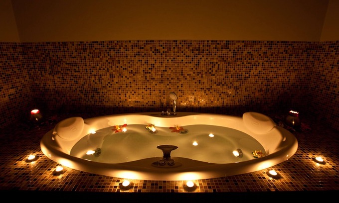 Navona Hotel | Martis Palace Hotel: 4-Star Stay with Spa and Family Amenities