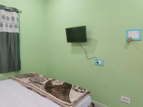 Puri House | Budget-Friendly Maruti Guest House with Child-Friendly Amenities