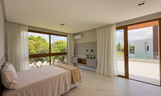 Centro Villa | Discover Maruwá - Villa Paraíso with Pool & Spa Retreat