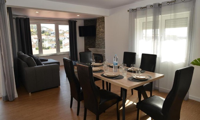 Seia Apartment | Family-Friendly Retreat at Marvão Serra & Mar