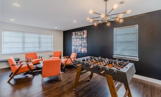 Grand Prairie House | Pet-Friendly Getaway Near ATT Stadium and 6 Flags