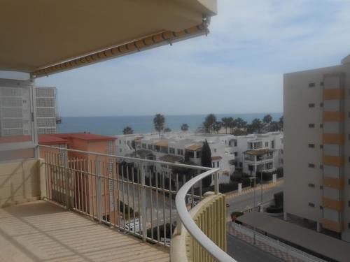 Xeraco Apartment | Family-Friendly Retreat at Maryvent Solo Familias Serviplaya