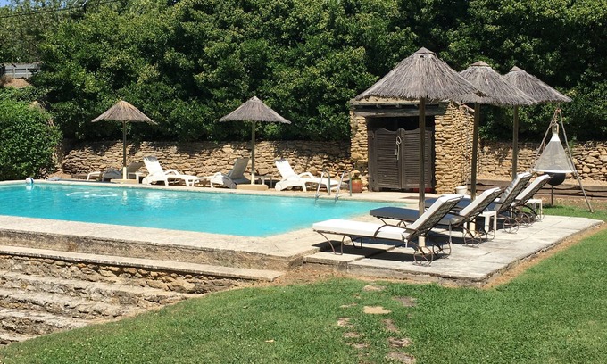 Grans Villa | Experience MAS 18th in Provence - Guest Rated 9.8, Pool & Spa