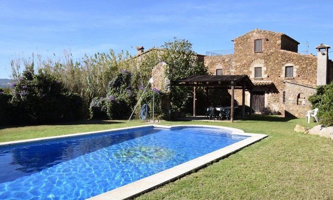 Calonge Villa | Villa Mas: Traditional Masia with Pool Amidst Nature's Beauty