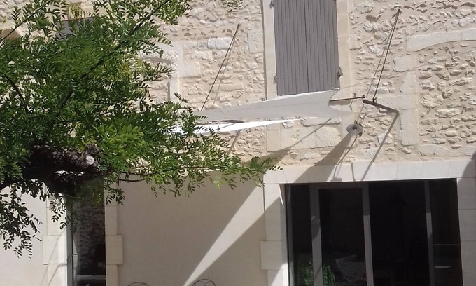 Saint-Hilaire-d'Ozilhan House | Tranquil Villa with Pool Near Pont du Gard for 6 Guests