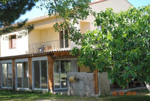 Le Soler House | Pet-Friendly Retreat at Mas de la Vignassa - Great Value!