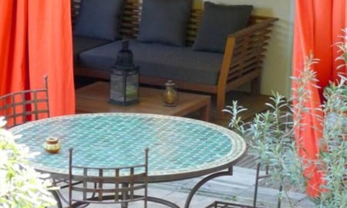 Montagnac Apartment | Remarkable Mas des Micocouliers: Pool, Breakfast & More!