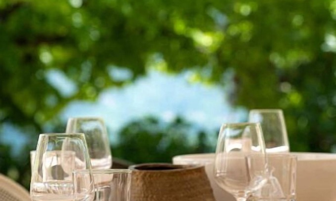 Apt Villa | Discover Mas du Chemin des Puits: Pet-Friendly Retreat