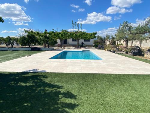 Vila-Seca Villa | Discover Mas Les Oliveres: Family-Friendly with Pool Access