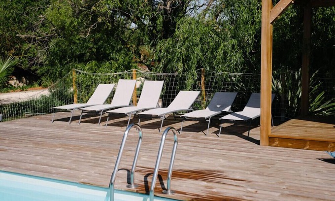 Althen-des-Paluds House | Discover Mas Lumino d'Althen: Top-Rated Retreat with Spa