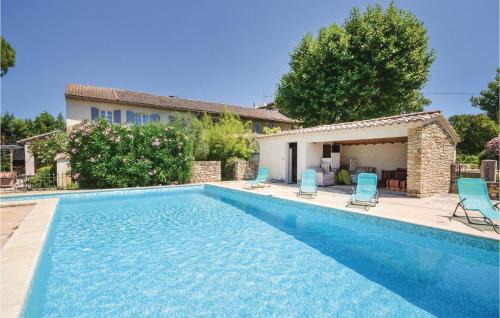 Caderousse House | Relax at Mas Melusine with Pool and Family-Friendly Fun