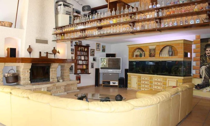 Serignan-du-Comtat Other | Discover Mas Provençale: Poolside Retreat on 8 Hectares