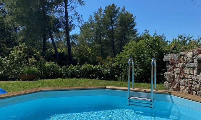 La Motte House | Enchanting Mas Provençal with Pool & Family-Friendly Amenities
