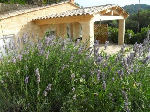 Les Adrets-de-l'Esterel House | MAS PROVENCAL: Pet-Friendly Oceanfront Retreat with Pool