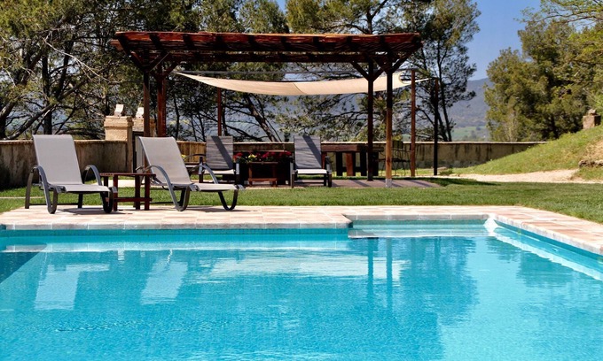 La Torre de Claramunt Apartment | Mas Rossignol Apartment: Enjoy 3 Balconies & Great Amenities