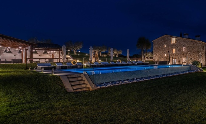 Cornella del Terri Villa | Experience Mas Rosset: Top-Rated Villa with Private Pool